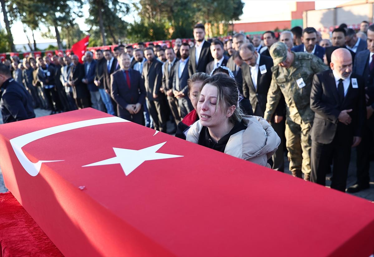 Türkiye şehitlerine veda ediyor