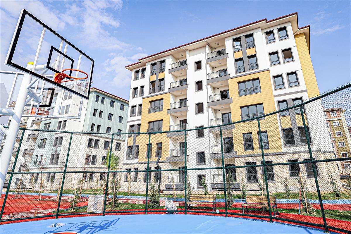 İslahiye'de enkazdan eser kalmadı: Depreme dayanıklı, dört dörtlük konutlar hazır!