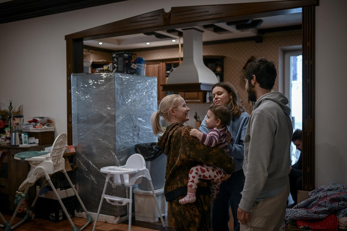 Ukrayna'da ebeveynsiz kalan çocukların koruyucu annesi! Mariya...