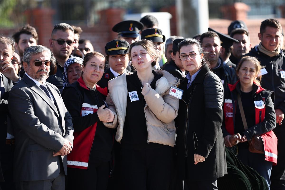 Türkiye şehitlerine veda ediyor