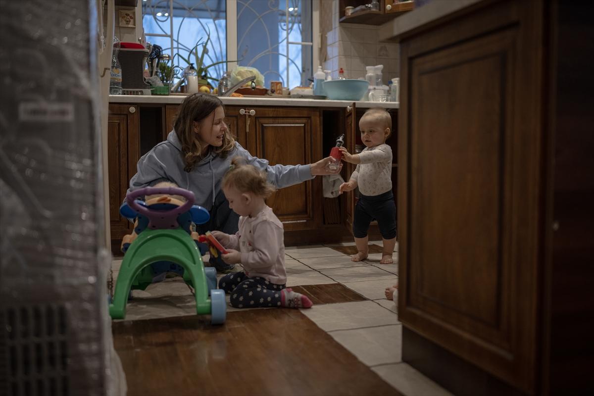 Ukrayna'da ebeveynsiz kalan çocukların koruyucu annesi! Mariya...