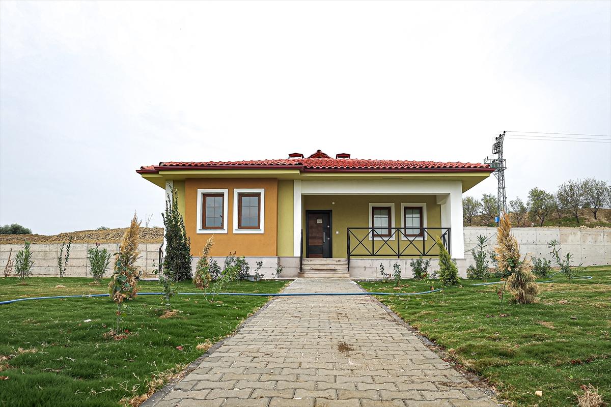 Hatay'ın deprem konutları! Köy evleri kısa sürede yükseldi