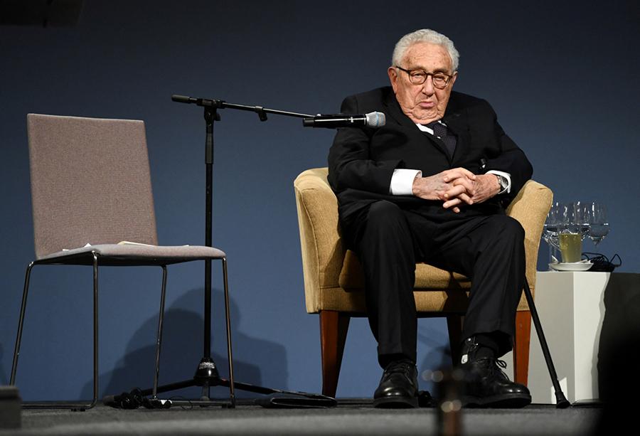 Henry Kissinger 100 yaşında öldü