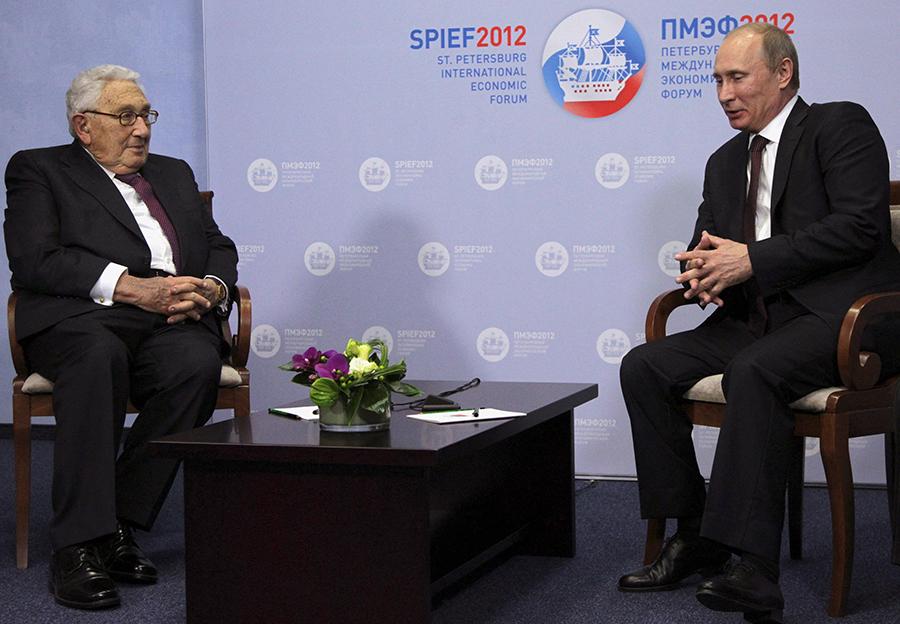 Henry Kissinger 100 yaşında öldü