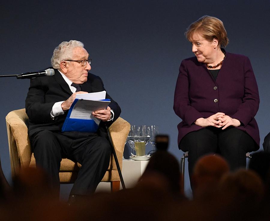Henry Kissinger 100 yaşında öldü