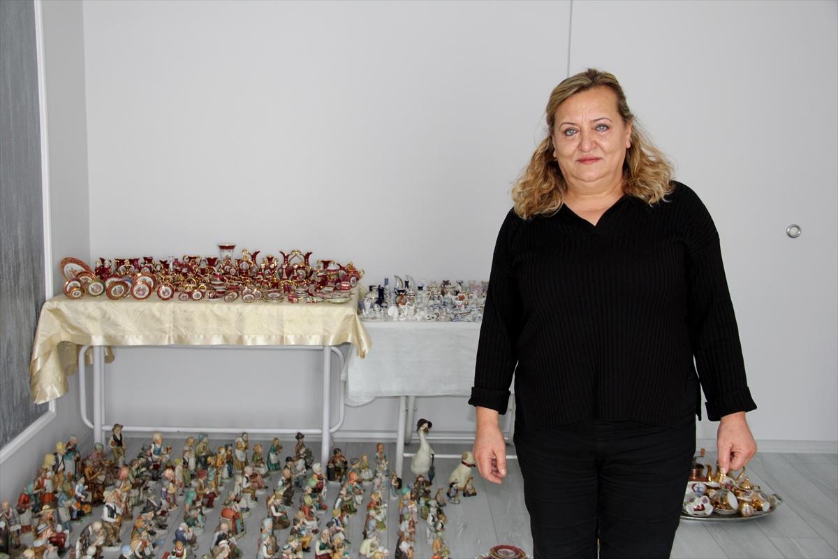Kayserili koleksiyoner, dünyayı gezerek 1500 parça mini biblo biriktirdi