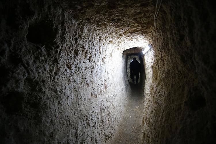 Sarayini'ne tünellerle bağlı yeni bir yer altı şehri bulundu