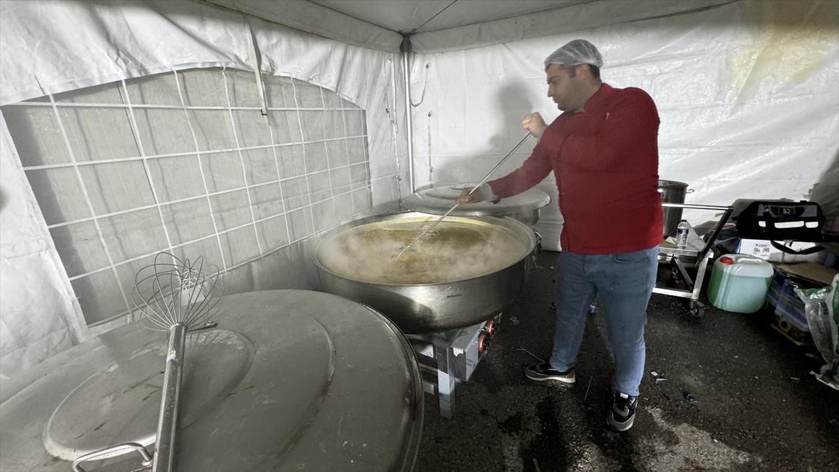 Depremzedeler, 6 Şubat'ın yıl dönümünde sokaklarda