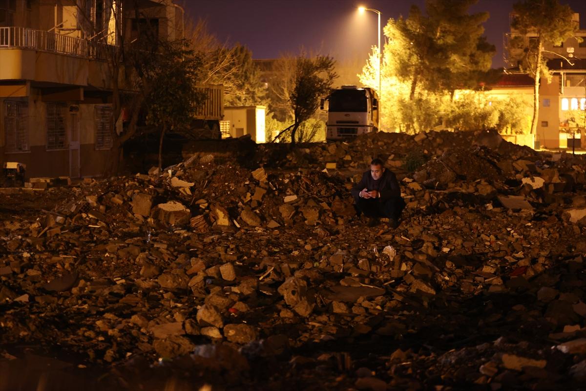 Depremzedeler, 6 Şubat'ın yıl dönümünde sokaklarda