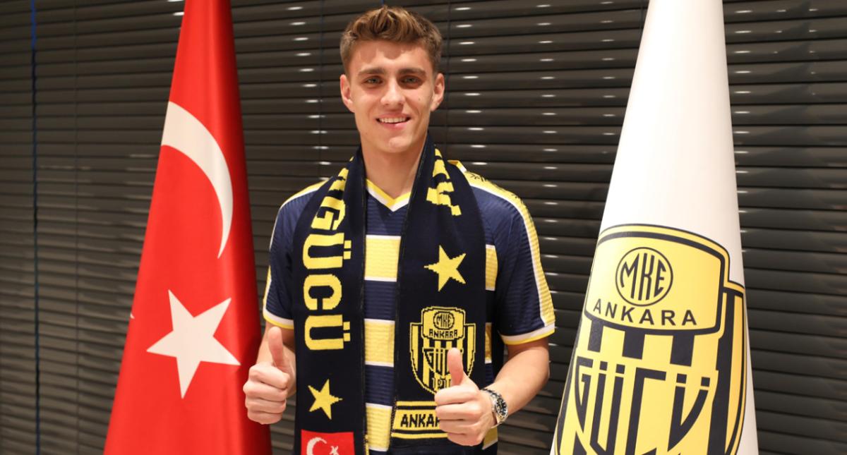 Süper Lig ekiplerinin devre arası transfer döneminde kadrosuna kattığı futbolcular