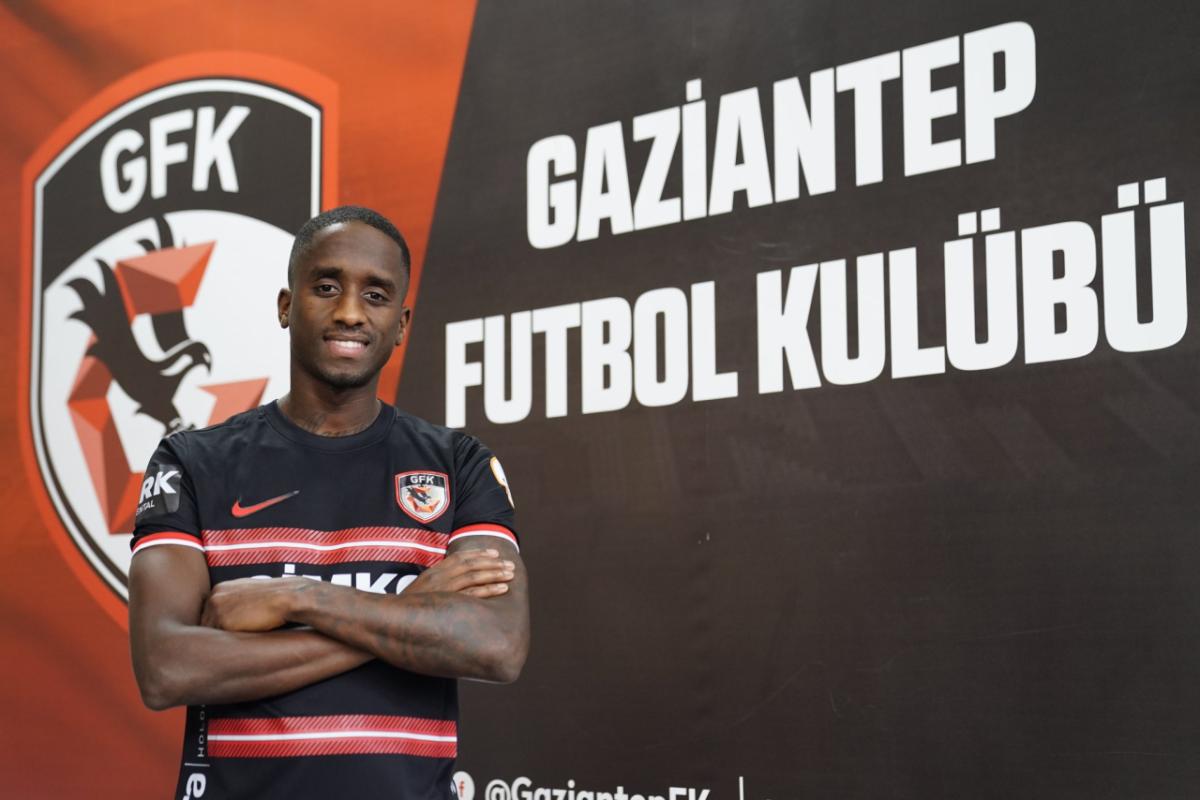 Süper Lig ekiplerinin devre arası transfer döneminde kadrosuna kattığı futbolcular