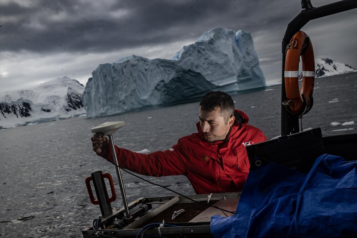 Türk bilim insanları, Antarktika'da dünyanın geleceği için 22 araştırma yaptı