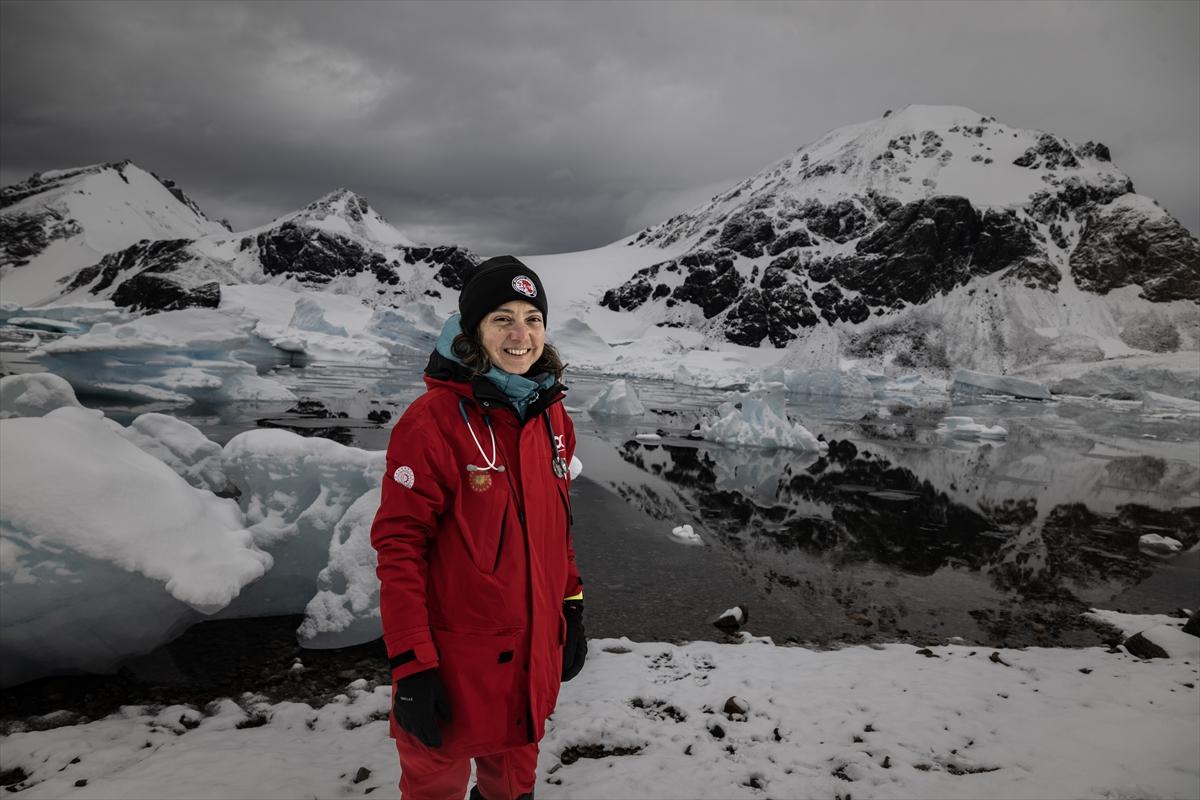 Türk bilim insanları, Antarktika'da dünyanın geleceği için 22 araştırma yaptı