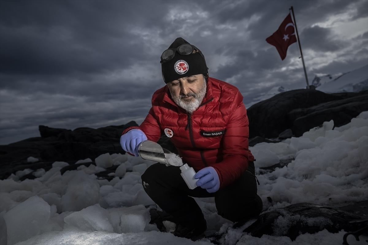 Türk bilim insanları, Antarktika'da dünyanın geleceği için 22 araştırma yaptı