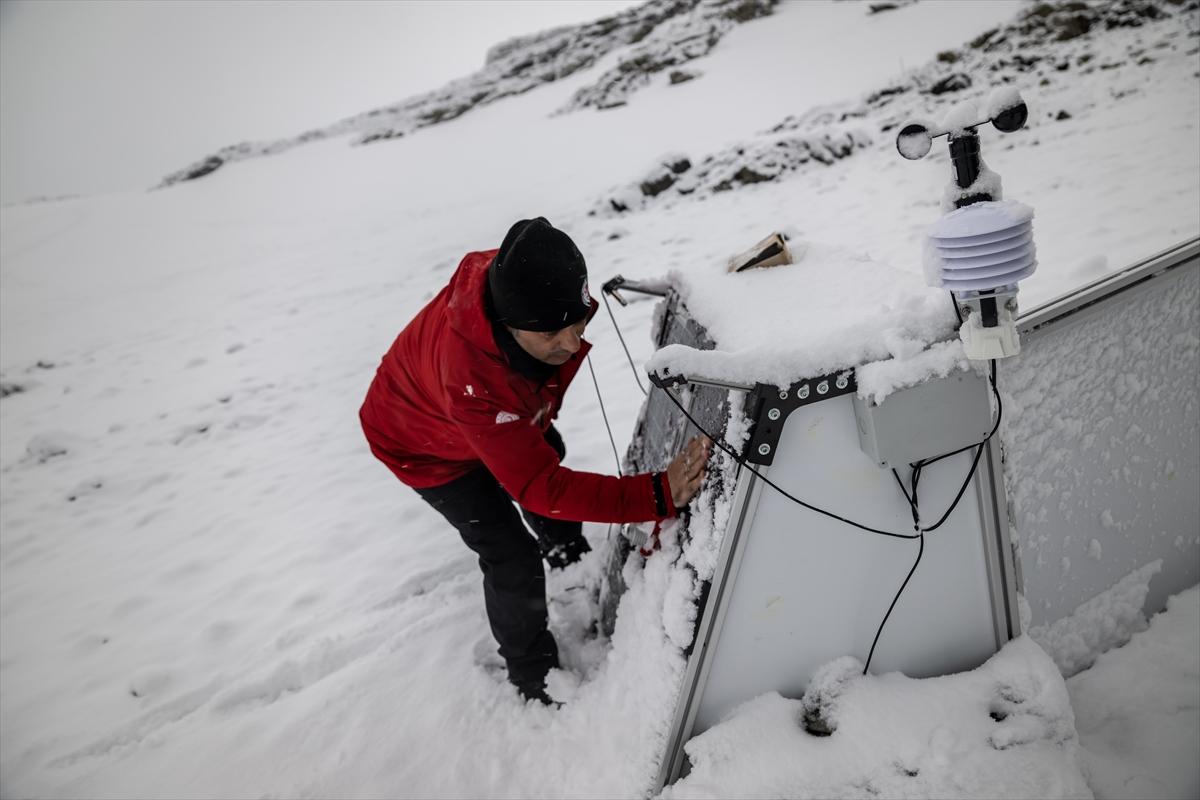 8. Ulusal Antarktika Bilim Seferi ekibi yurda geri döndü