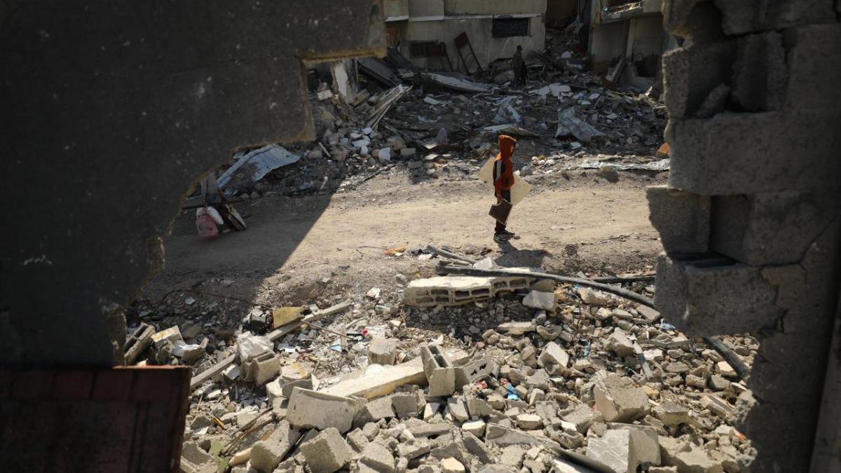 Gazze'de çocukların yakacak telaşı