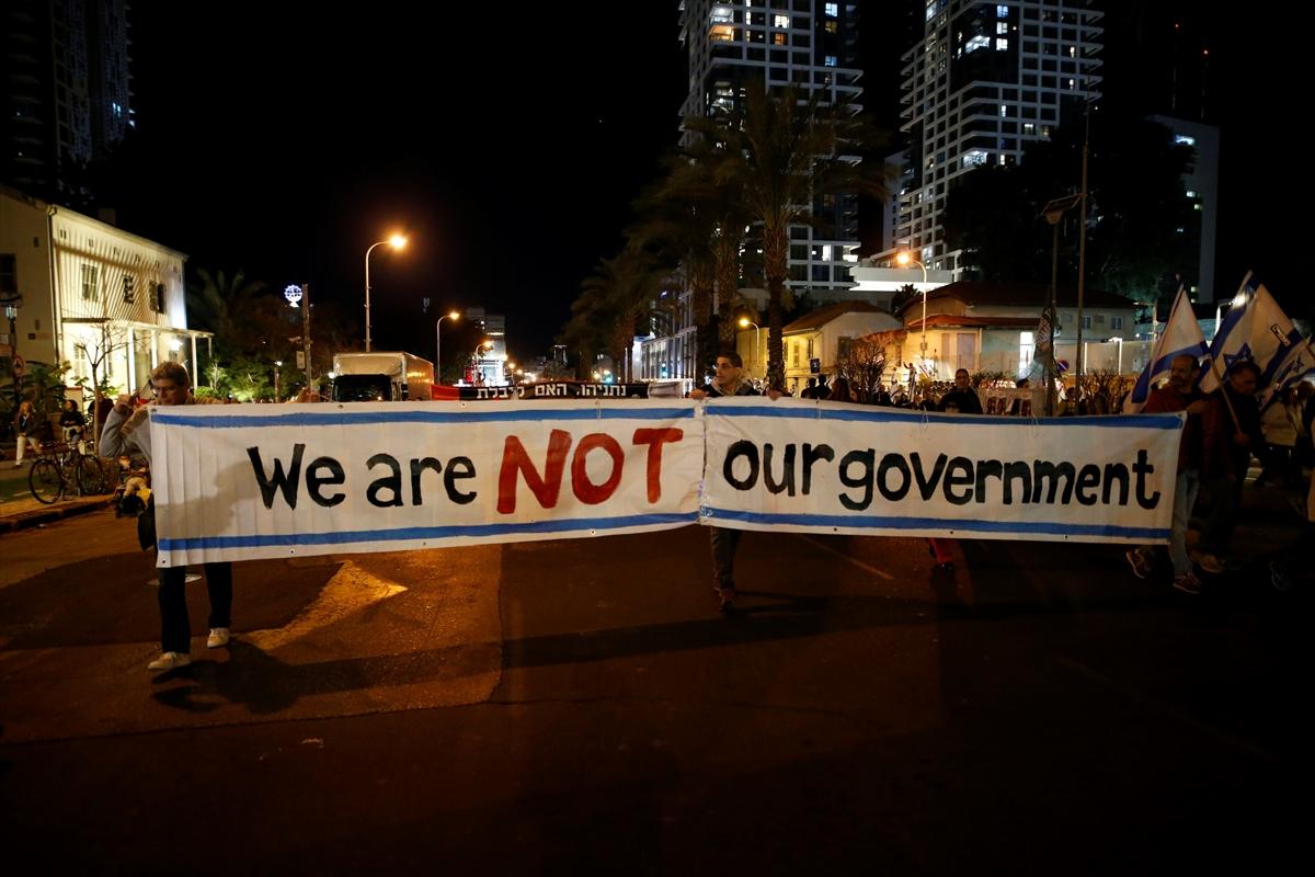 İsrail'de Netanyahu protestoları: Bizim hükümetimiz değilsiniz!