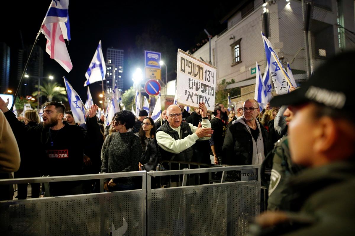 İsrail'de Netanyahu protestoları: Bizim hükümetimiz değilsiniz!