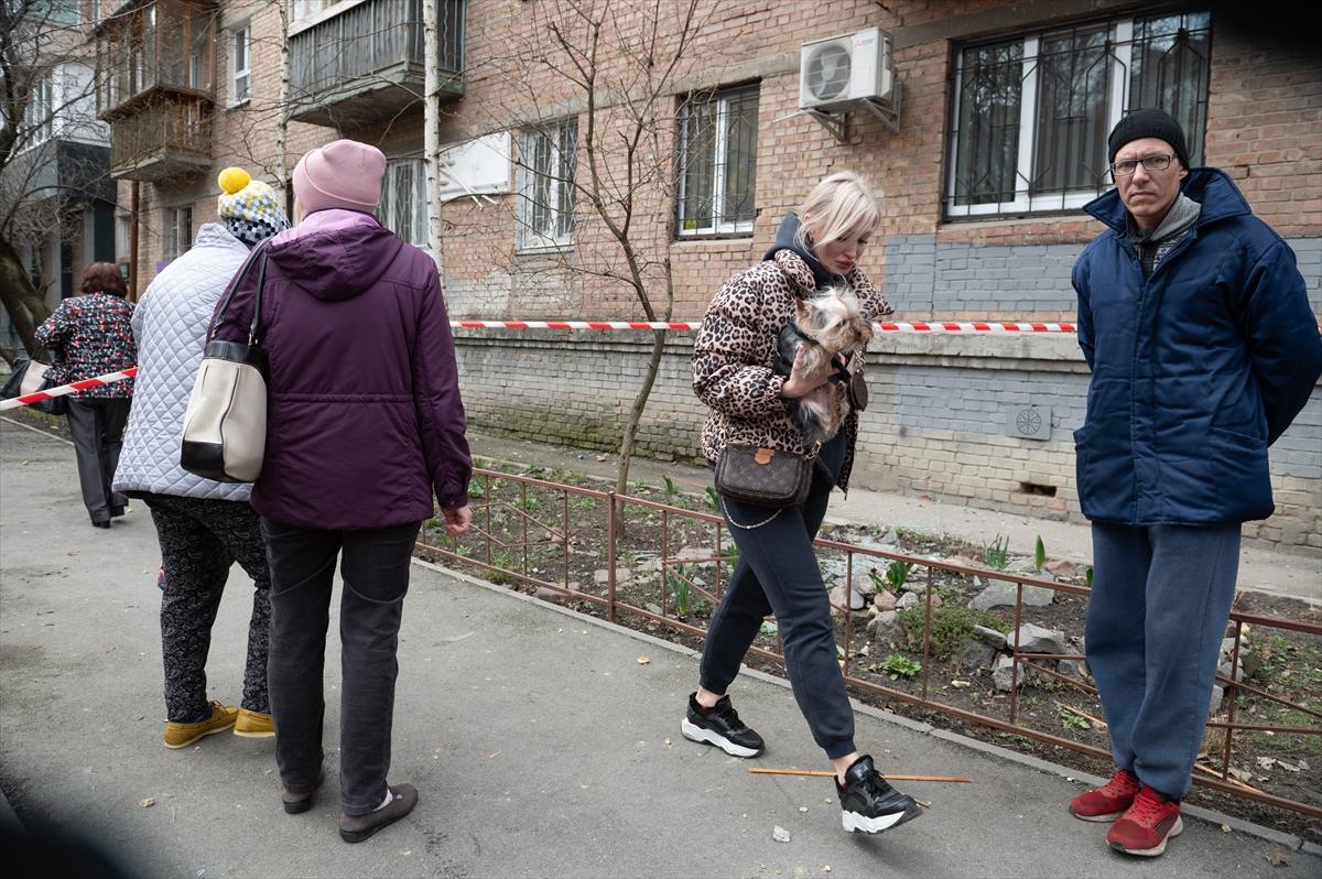 Rusya Kiev'e balistik füzelerle saldırdı