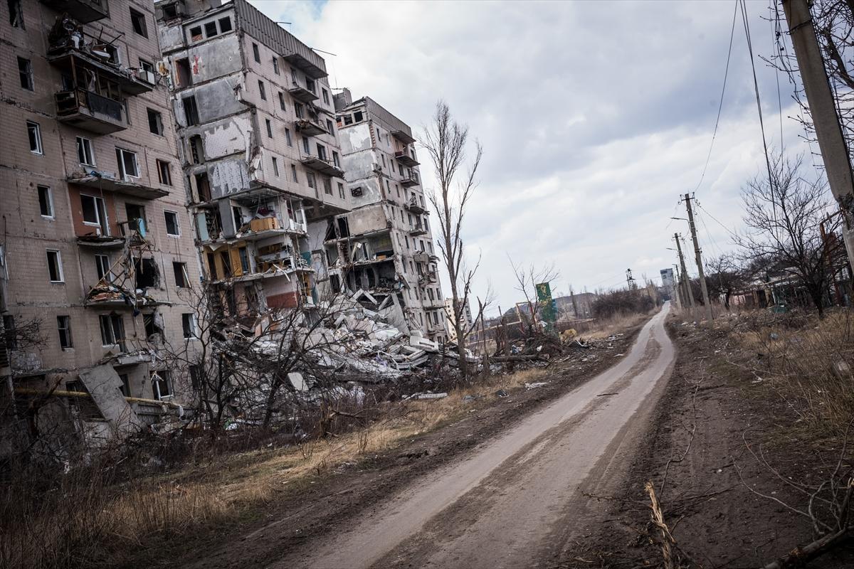 Ukrayna askerleri tatbikatta