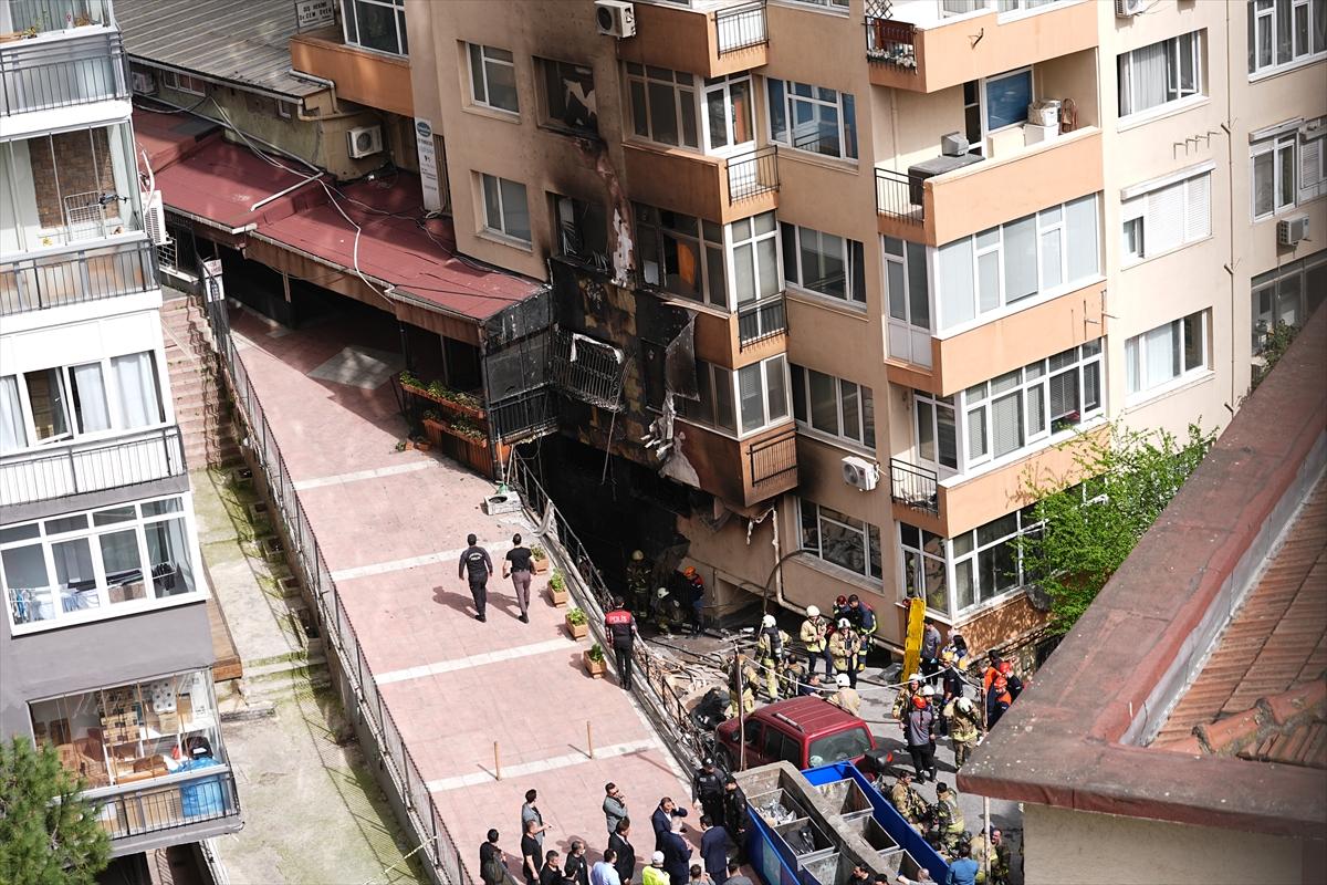 İstanbul'da yangın faciasından kareler