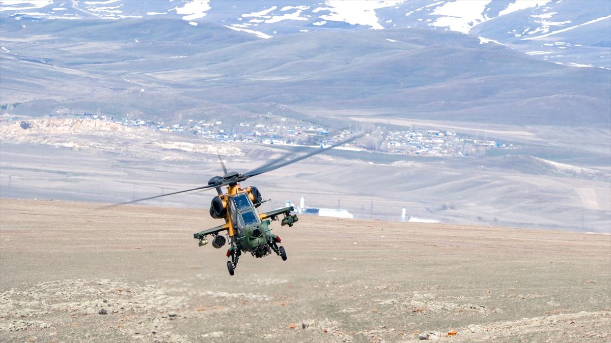 Mehmetçik'in zorlu kış tatbikatı