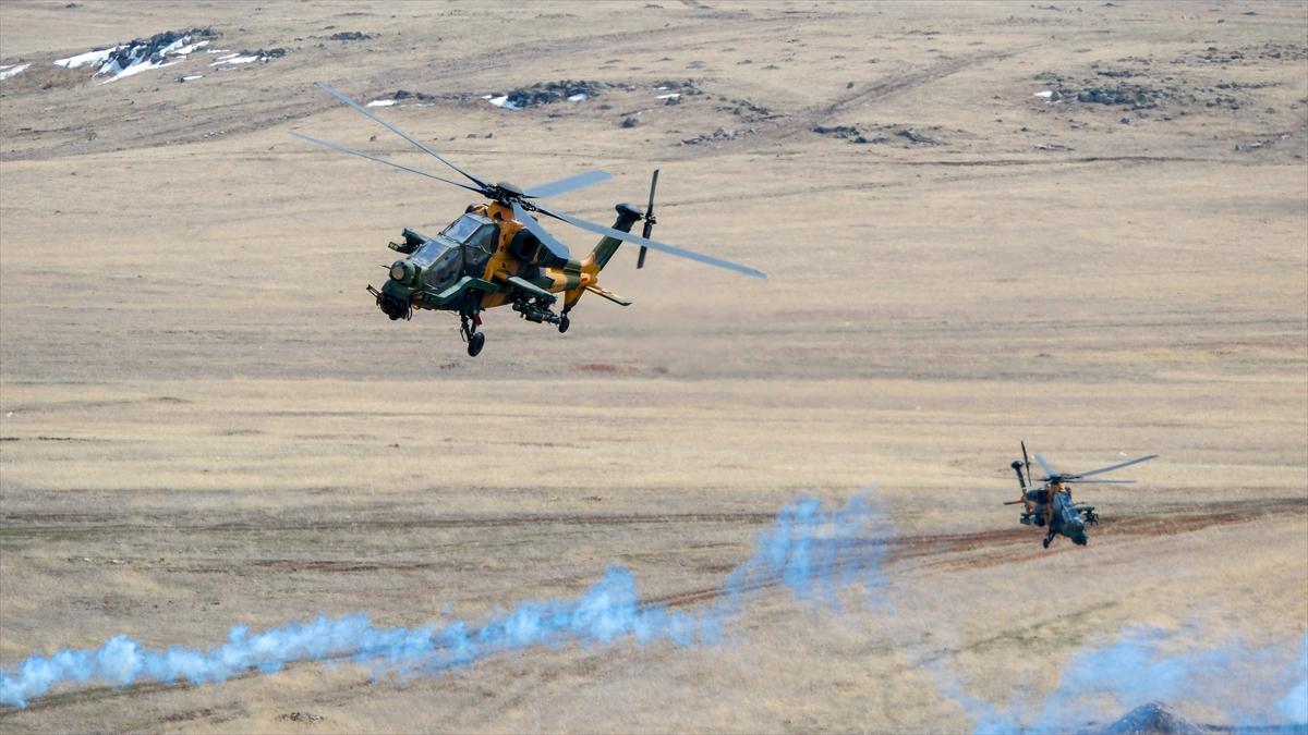 Mehmetçik'in zorlu kış tatbikatı