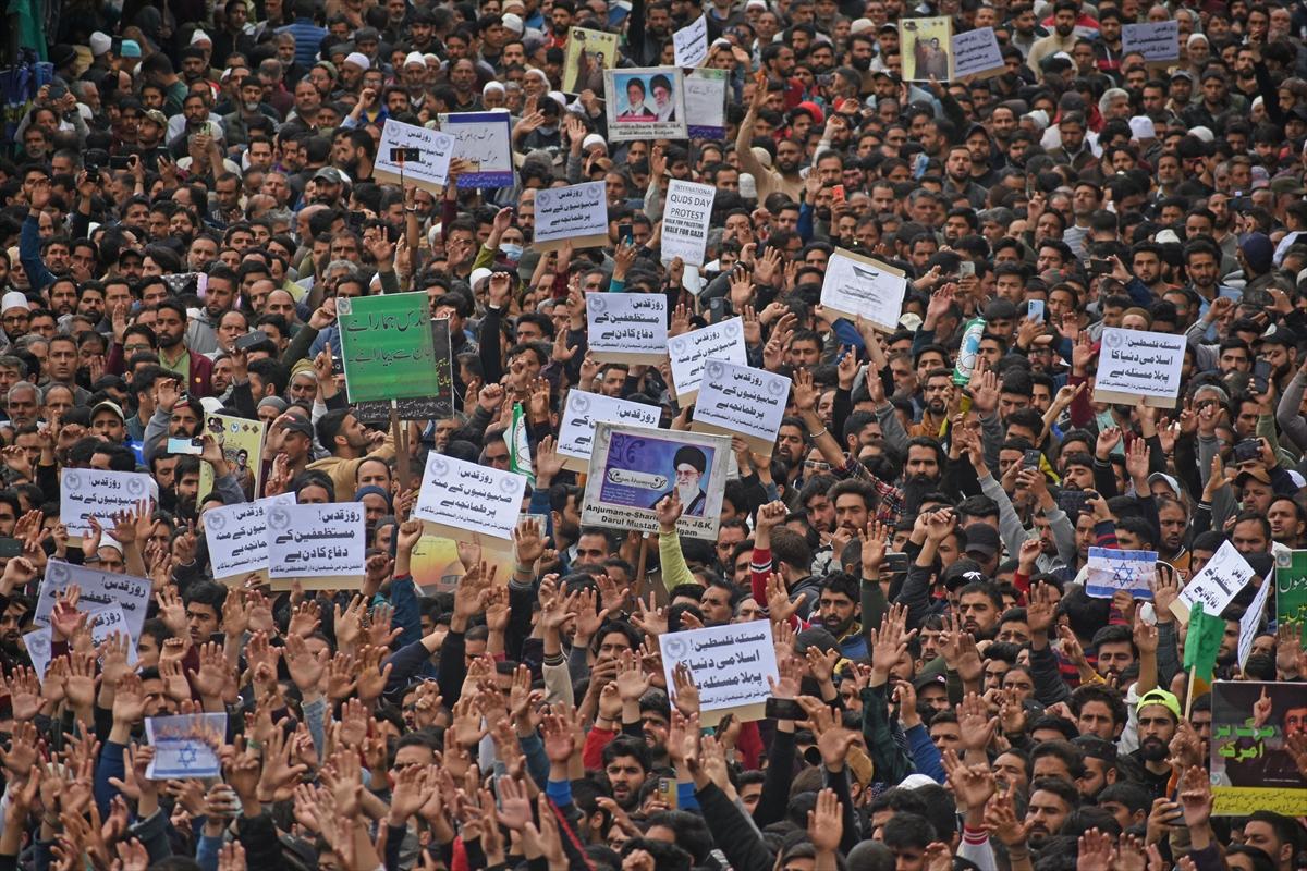 Hindistan'da İsrail karşıtı gösteri düzenlendi