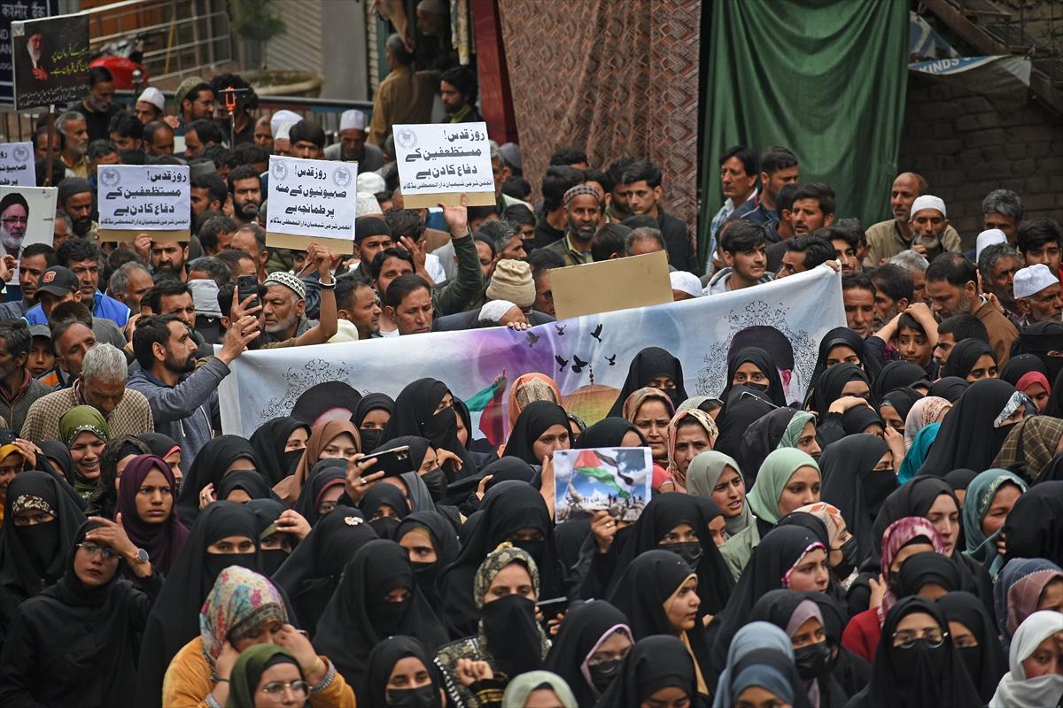 Hindistan'da İsrail karşıtı gösteri düzenlendi