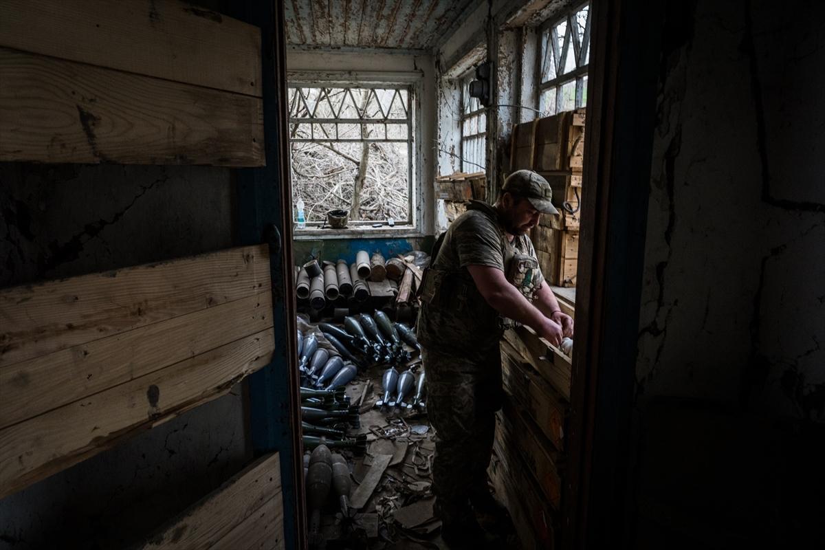 Ukrayna birlikleri Donetsk Oblastı'nda askeri hareketliliğini sürdürüyor