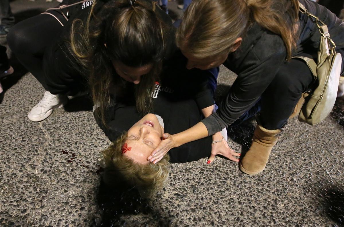 İsrail'de erken seçim protestosu: Netanyahu'nun istifasını istediler