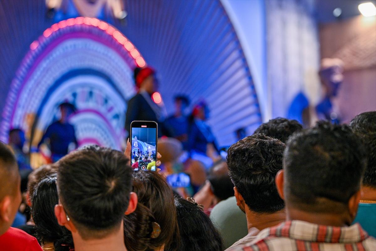 Dubai ziyaretçi rekoru kıran Global Köy, yine ilgi odağı