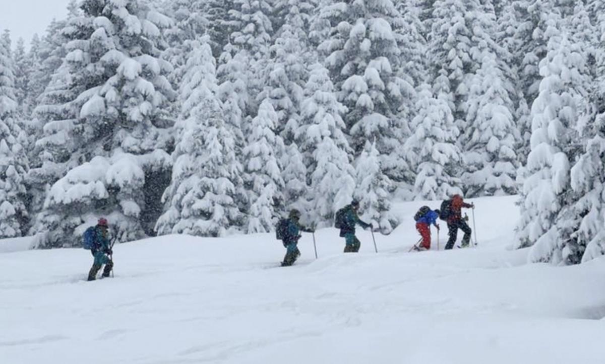 Rize'de heliski heyecanı: Kaçkar Dağları'nda sezon sona erdi