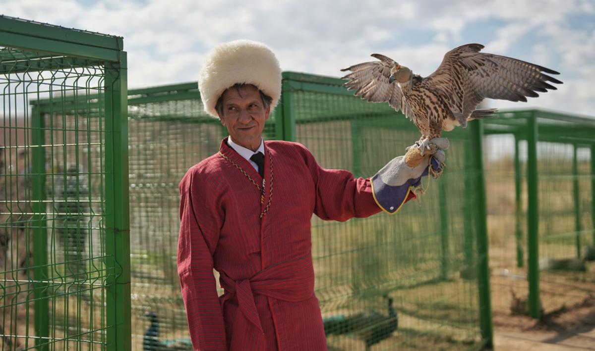 Türkmenistan'da kültür başkenti kutlamasından renkli görüntüler