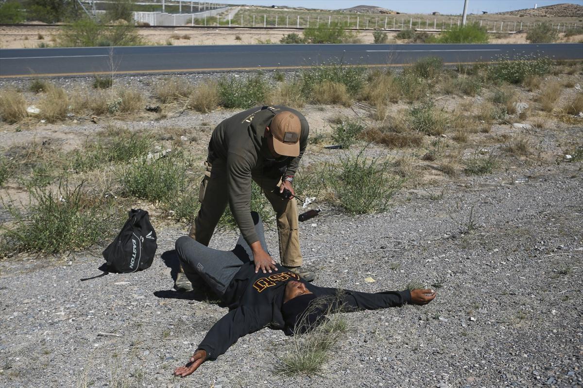 ABD-Meksika sınırlarındaki göçmen krizi sürüyor