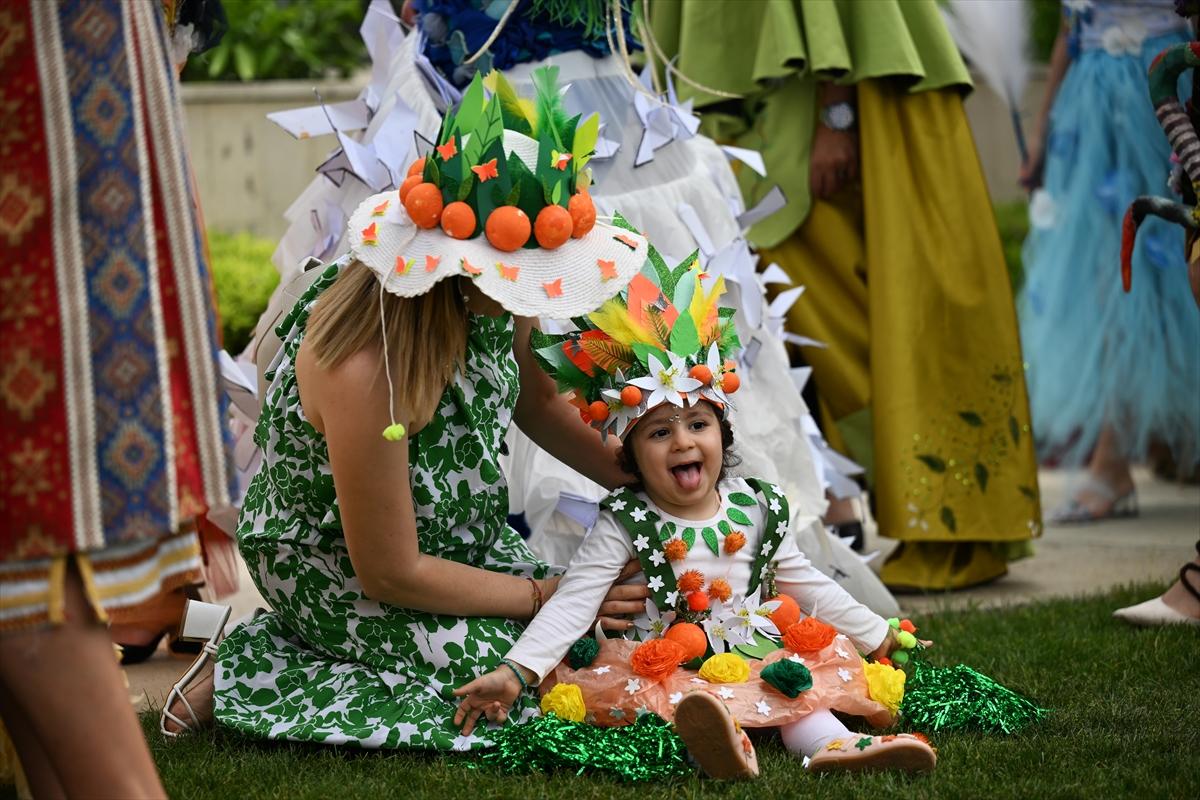 Adana'da Portakal Çiçeği Karnavalı'ndan renkli görüntüler