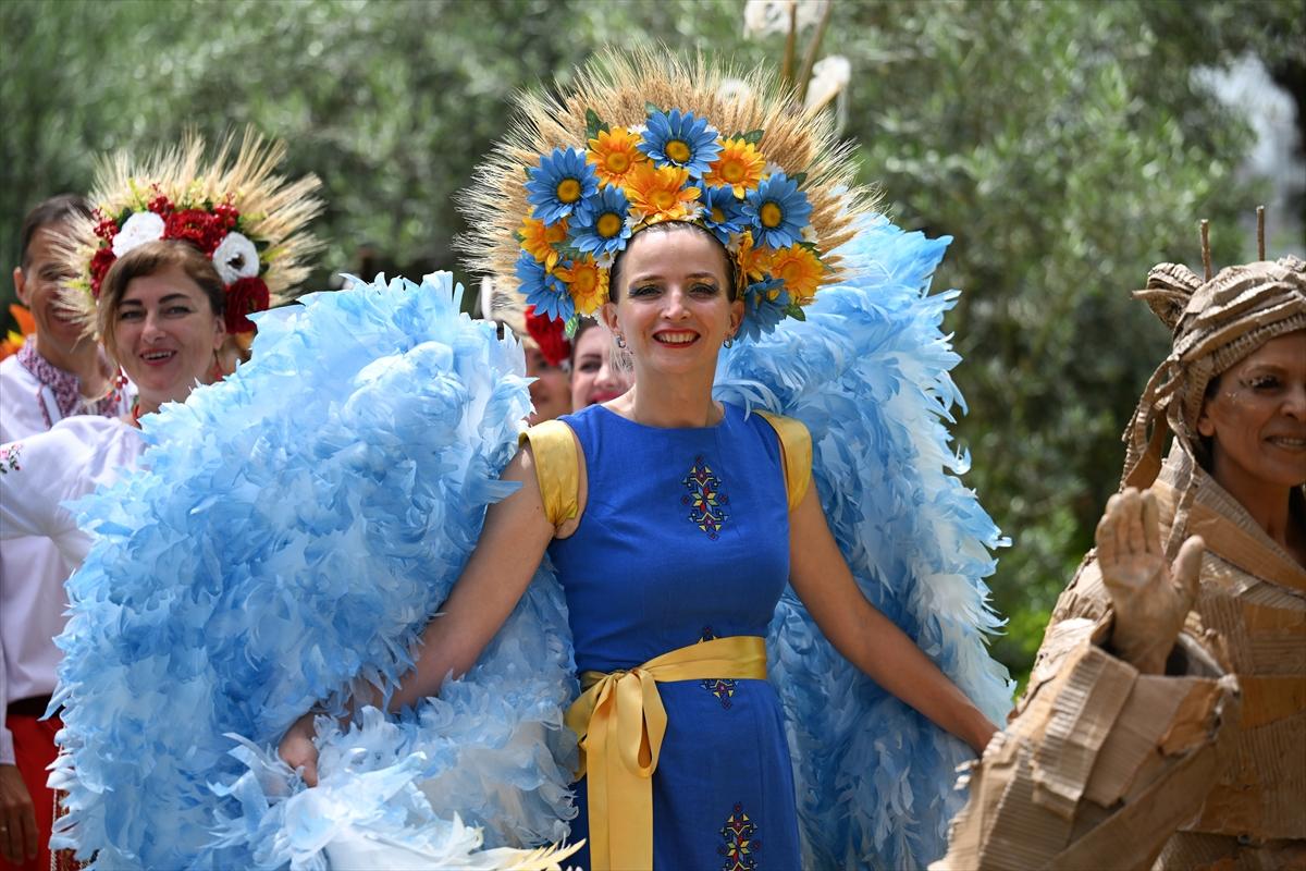 Adana'da Portakal Çiçeği Karnavalı'ndan renkli görüntüler