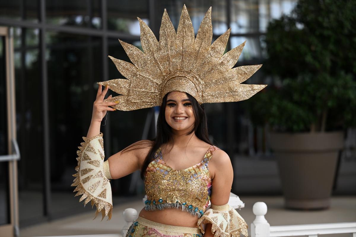 Adana'da Portakal Çiçeği Karnavalı'ndan renkli görüntüler