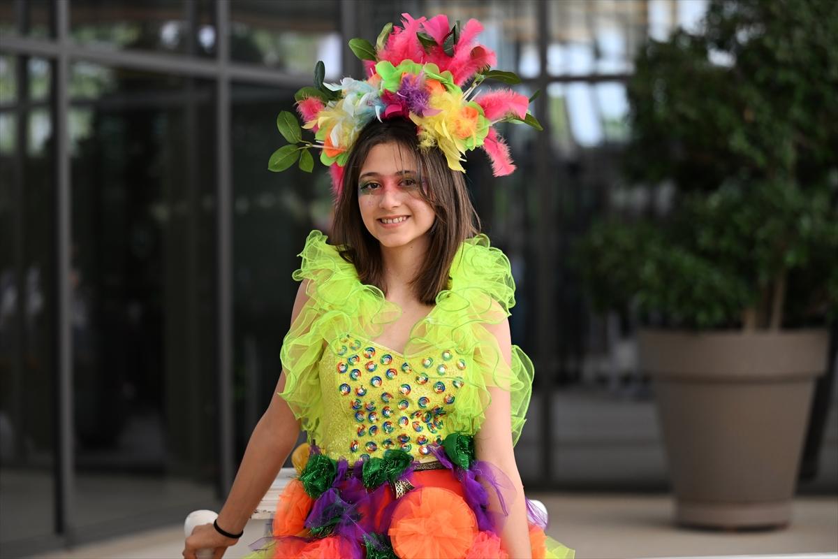 Adana'da Portakal Çiçeği Karnavalı'ndan renkli görüntüler