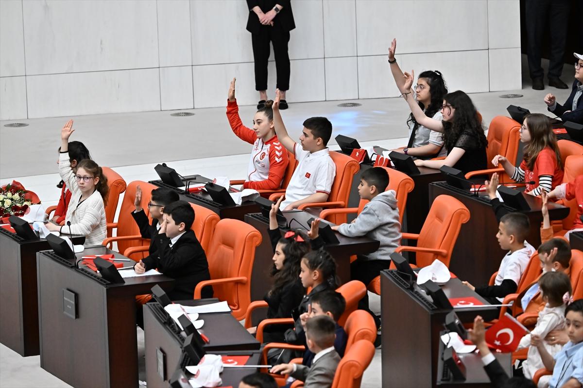 TBMM'de 23 Nisan'a özel çocuk özel oturumu