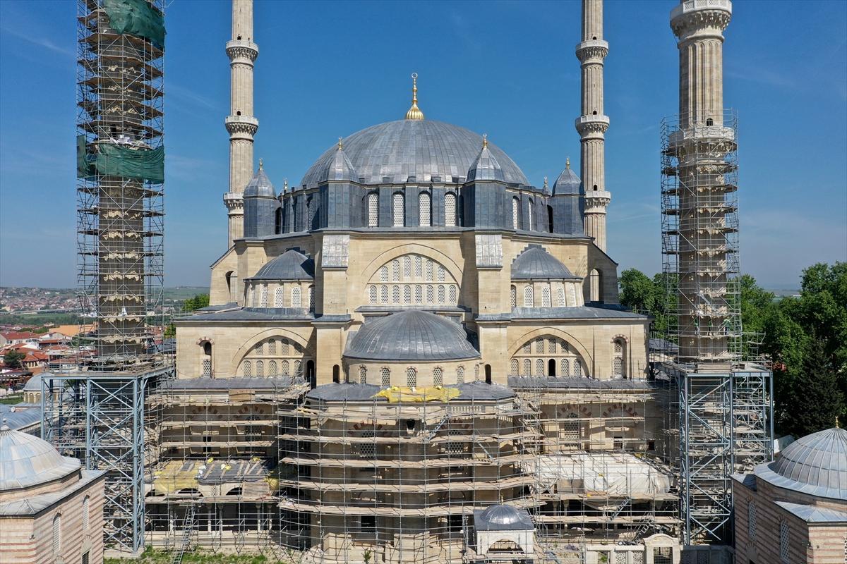 Selimiye Camii'nde 3 minarenin restorasyonu tamamlandı