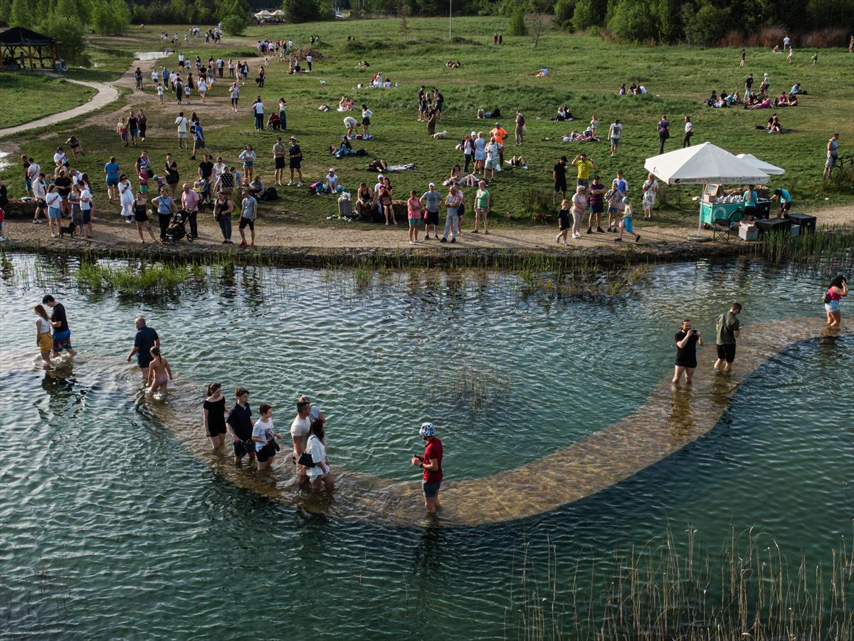 Polonya'nın Maldivleri, eski dolomit madeni ziyaretçilerini ağırladı