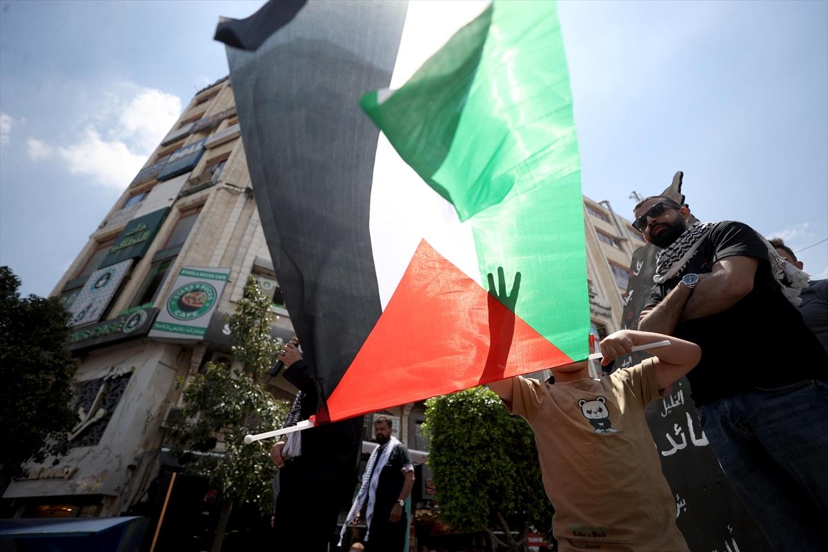 Ramallah'ta Nekbe'nin 76. yıl dönümü anması