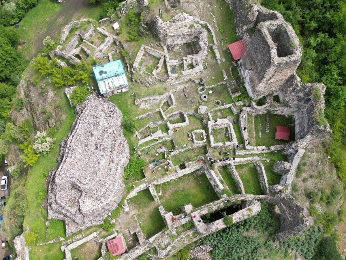 Artvin'in sakin şehri Şavşat turizmi hareketlendirdi