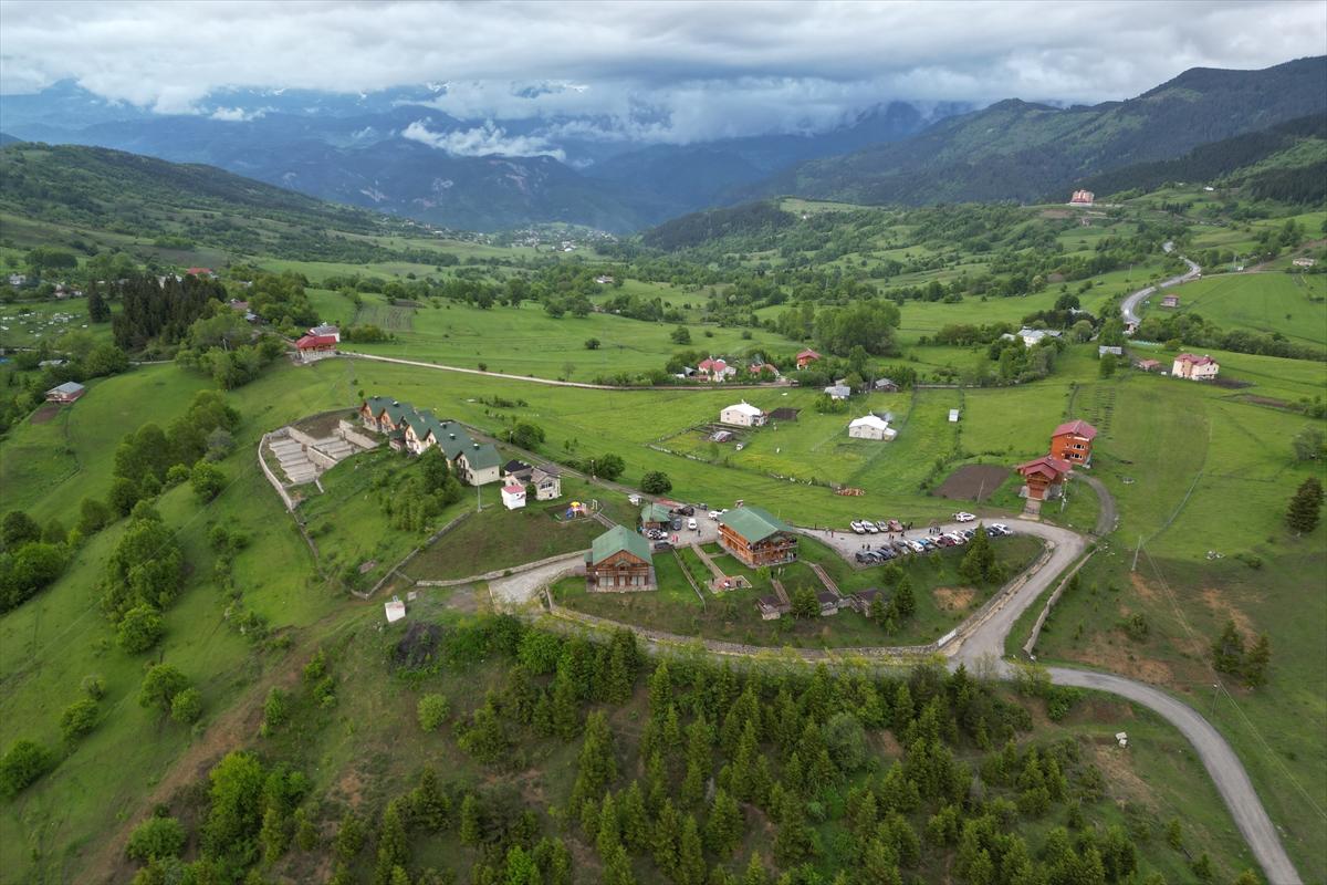 Artvin'in sakin şehri Şavşat turizmi hareketlendirdi