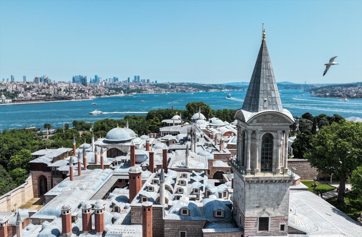 Topkapı Sarayı'nda Cariyeler Taşlığı ve Kuşhane Mutfağı ziyarete açıldı