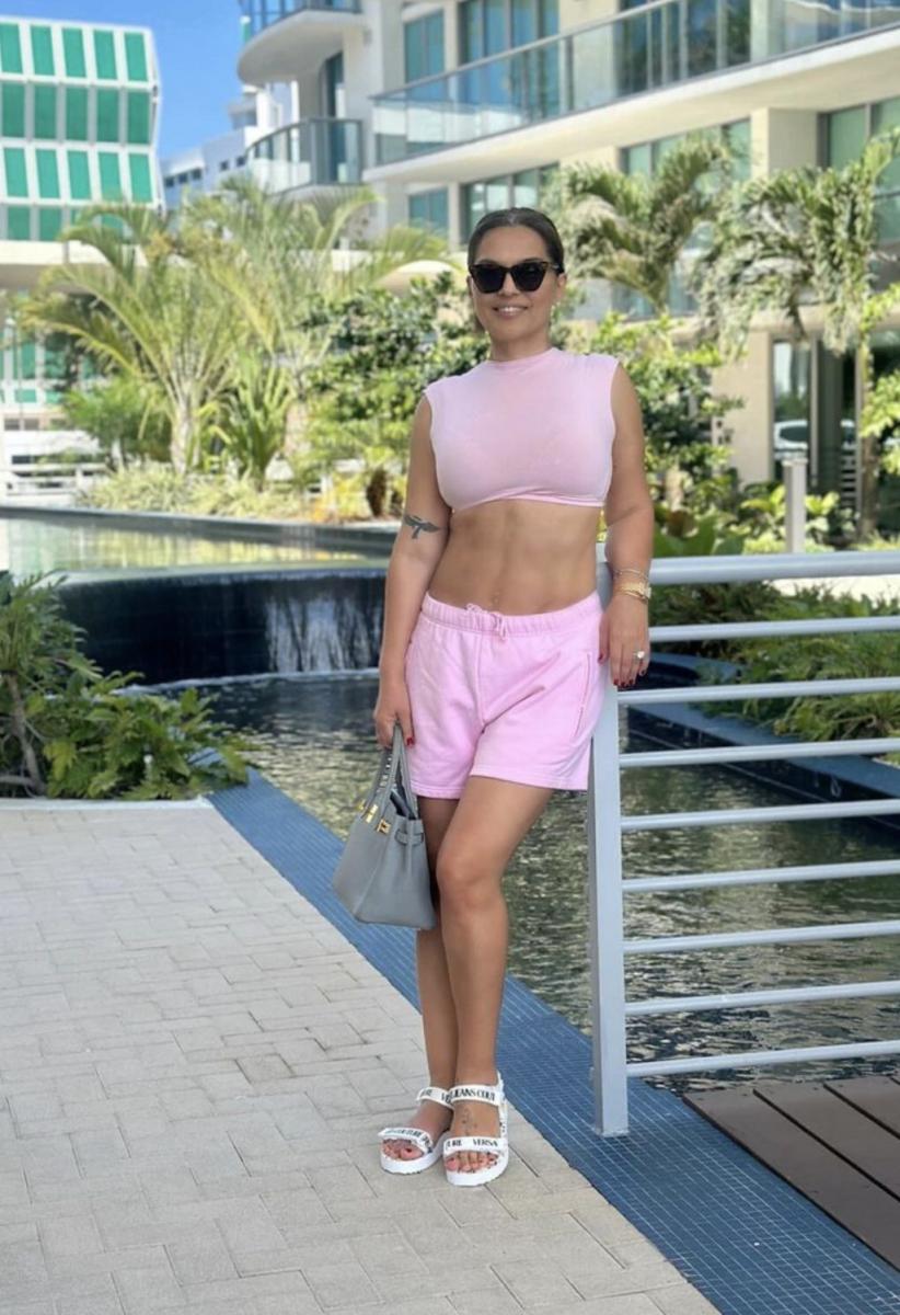 Yaz geldi, ünlüler sezonu açtı