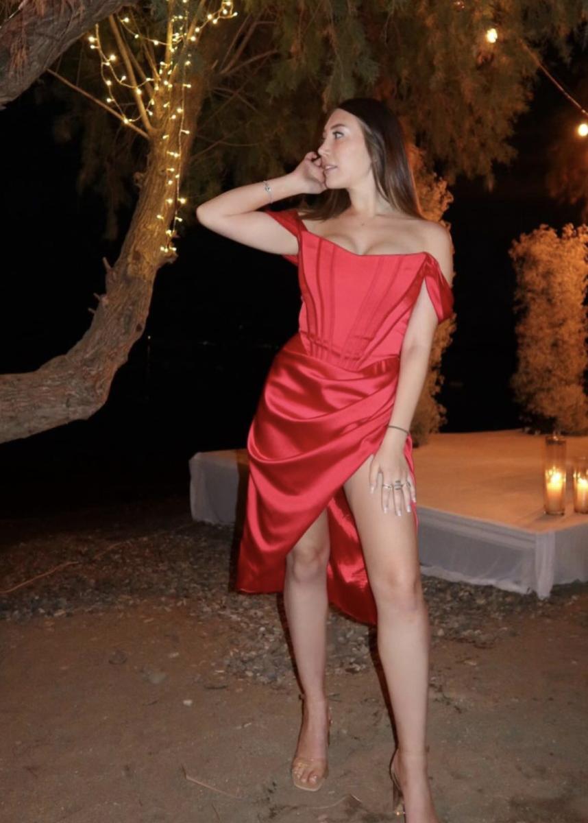 Yaz geldi, ünlüler sezonu açtı