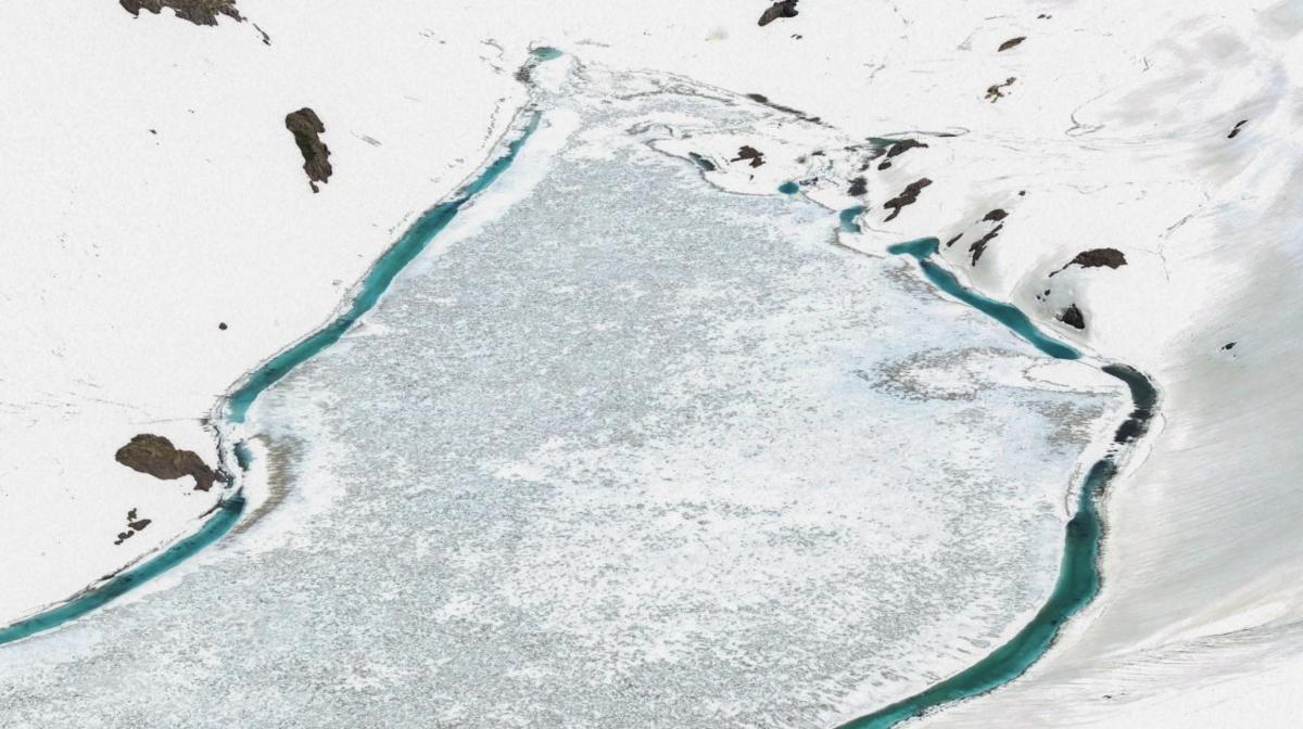 Hakkari'de adrenalin tutkunları karın keyfini çıkardı