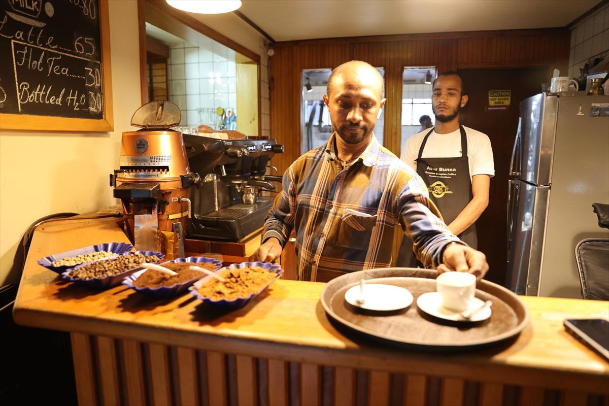 Adım adım kahvenin bahçeden fincana yolculuğu